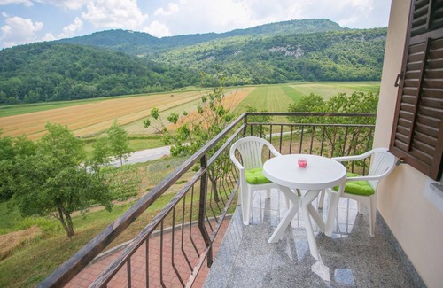 Buzet Apartamento | 100 m² Apartamento ∙ 2 habitaciones ∙ 4 personas
