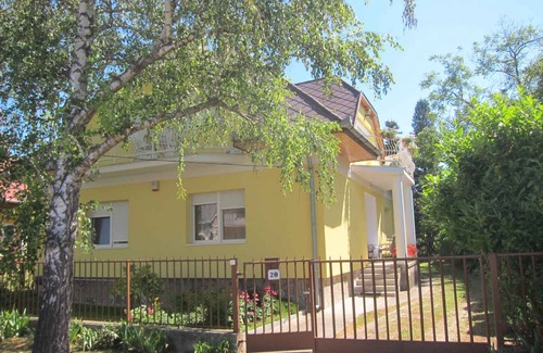 Keszthely Apartamento | 100 m² Apartamento ∙ 3 habitaciones ∙ 6 personas