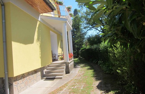 Keszthely Apartamento | 100 m² Apartamento ∙ 3 habitaciones ∙ 6 personas