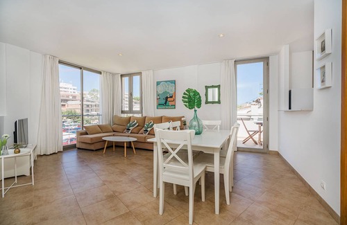 Cala San Vicente Chalet De Esquí | 100 m² Chalet ∙ 3 habitaciones ∙ 6 huéspedes