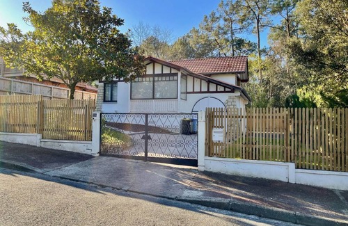 La Teste-de-Buch Casa | 100 m² House ∙ 4 bedrooms ∙ 8 guests