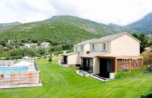 Farinole Casa | 100 m² Casa ∙ 2 habitaciones ∙ 4 personas