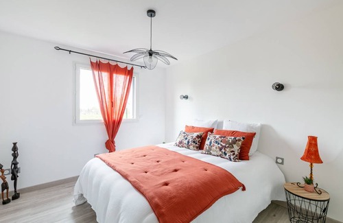 Combrit Casa | 100 m² Casa ∙ 3 habitaciones ∙ 6 huéspedes