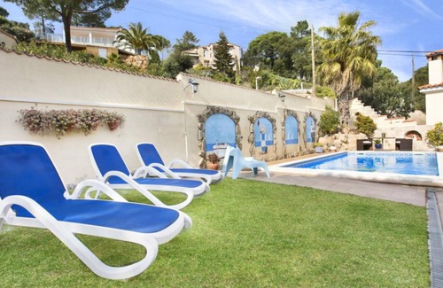Lloret de Mar Casa | 100 m² Casa ∙ 3 habitaciones ∙ 6 huéspedes