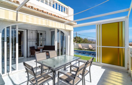 Nerja Villa | 100 m² Villa ∙ 2 habitaciones ∙ 5 huéspedes
