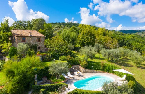 Montegabbione Villa | 100 m² Villa ∙ 4 habitaciones ∙ 8 personas