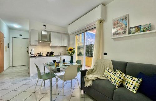 Ceriale Apartamento | 100 meters from the Sea, Free Parking, WiFi