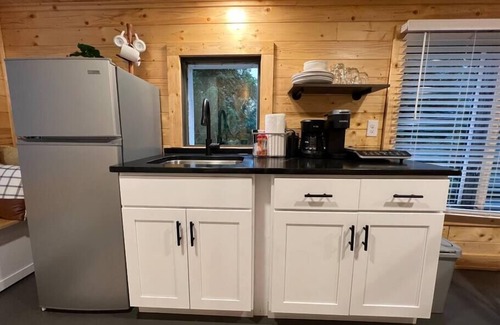 Apple Ridge Cabina | 100 mile view, 2.5 miles to downtown Blowing Rock.