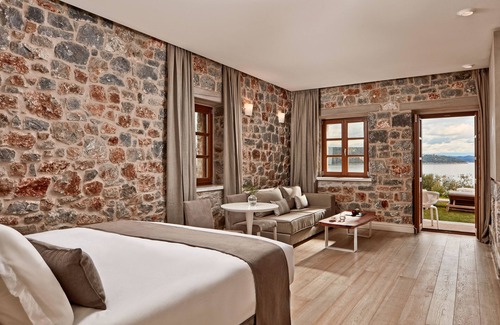 East Mani Hotel | 100 Rizes Seaside Resort - Small Luxury Hotels of The World
