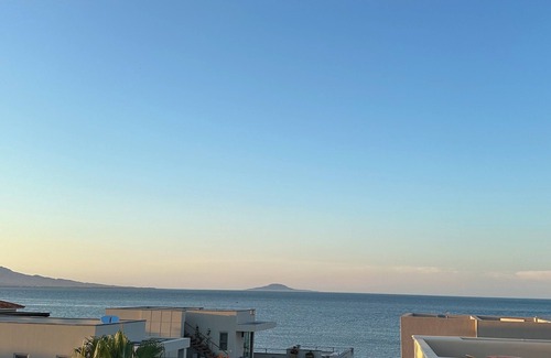 Nopolo Casa | Casa de vacaciones frente a la playa en la bahía de Loreto, ideal para familias