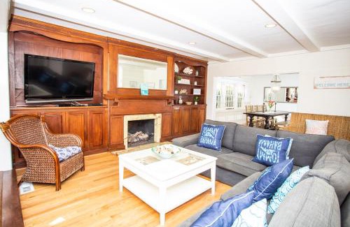 Balboa Peninsula Casa | 1002 E Oceanfront