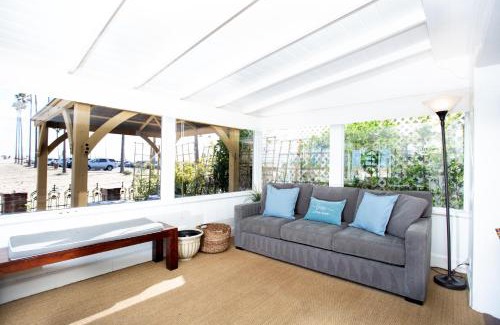Balboa Peninsula Casa | 1002 E Oceanfront