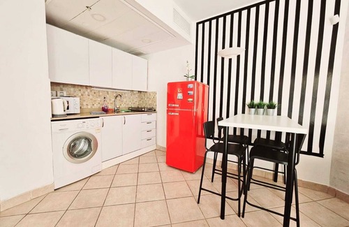 Bat Yam Apartamento | 1007Go to Bat Yam Center
