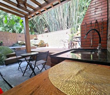 Ribeirao da Ilha Casa | 100mts beach Ribeirão da Ilha c Espaço Gourmet