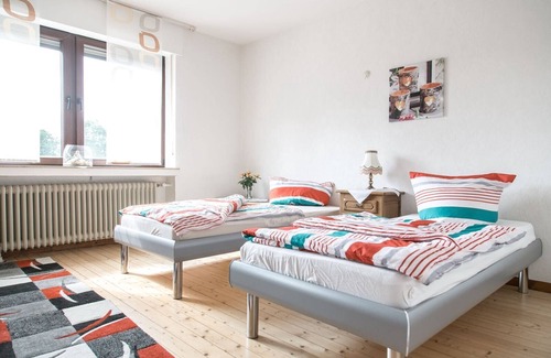 Geilenkirchen Apartamento | 100sqm large vacation apartment to relax