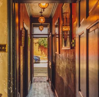 York Casa | 101 House At The End. Witchcraft & Wizardry House