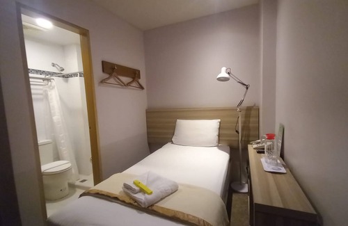 Alabang Hotel | 1010 Hotel Alabang