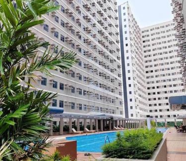 Dasmarinas Apartamento | 1014 - Cavite Minimalist Condo with Resort-like Amenities & Hi Speed Wifi