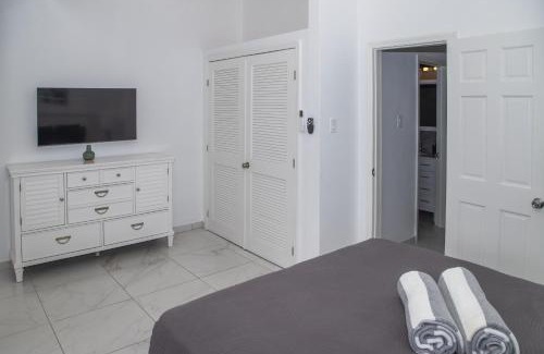 Jolly Harbour Casa | 101F Garden View, Jolly Harbour, Antigua