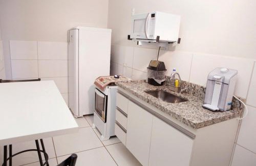 Anapolis Apartamento | 102-FLAT-Espaço, conforto. É disso que você precisa!