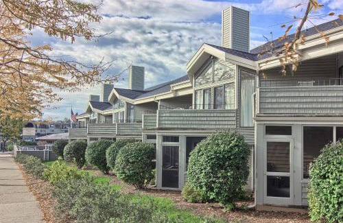 Charlevoix Casa | 102 Pointes North Inn
