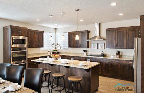Santa Clara Casa | 102| Sun Country Cove in St George with Private Hot Tub