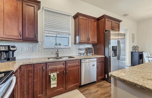 South Gulf Cove Casa | 10333 Monticello Drive