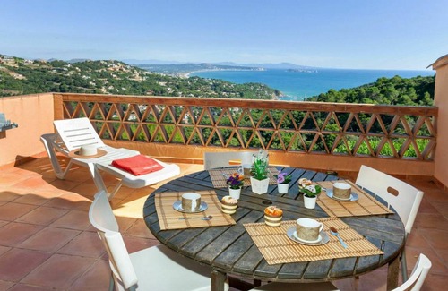 Begur Otro | 105 m² Alojamiento ∙ 3 habitaciones ∙ 6 huéspedes