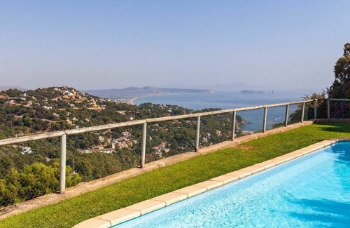 Begur Otro | 105 m² Alojamiento ∙ 3 habitaciones ∙ 6 huéspedes