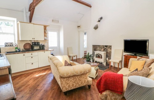 Dinas Cabaña | 105 m² Casa rural ∙ 2 habitaciones ∙ 4 personas