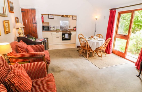 Hinton Cabaña | 105 m² Casa rural ∙ 2 habitaciones ∙ 4 personas