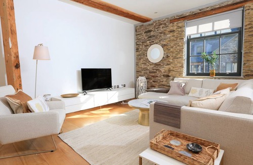 Dartmouth Cabaña | 105 m² Casa rural ∙ 2 habitaciones ∙ 4 huéspedes