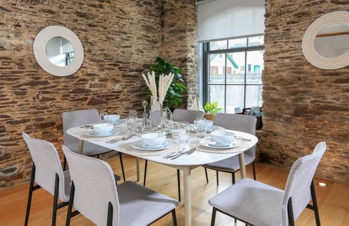 Dartmouth Cabaña | 105 m² Casa rural ∙ 2 habitaciones ∙ 4 huéspedes