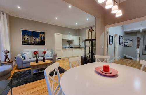 Hele Cabaña | 105 m² Casa rural ∙ 2 habitaciones ∙ 5 personas