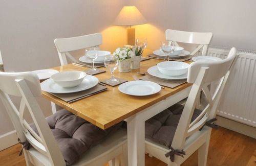 Honley Cabaña | 105 m² Casa rural ∙ 2 habitaciones ∙ 4 personas