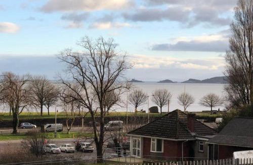 Sketty Casa | 106 Brynmill - Room 5 - Sea views