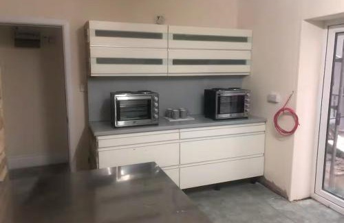 Sketty Casa | 106 Brynmill - Room 8