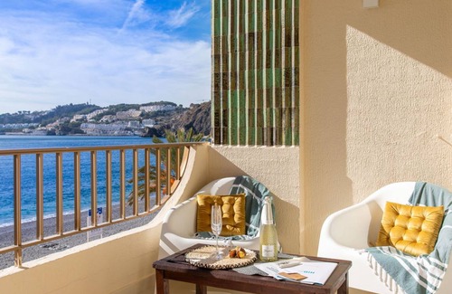 Almuñécar Apartamento | 106 m² Apartamento ∙ 2 habitaciones ∙ 4 huéspedes