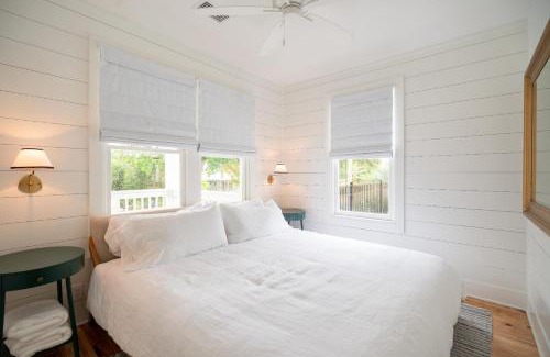 Fairhope Casa | 106 the Church St Collection with pool