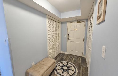 Arcadian Shores Apartamento | 108 Brighton condo