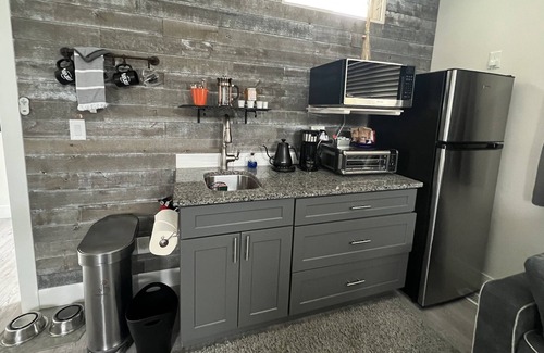 Twin Falls Apartamento | 1085C - TJ Rancher Corp & Vaca Rental -Kitchenette