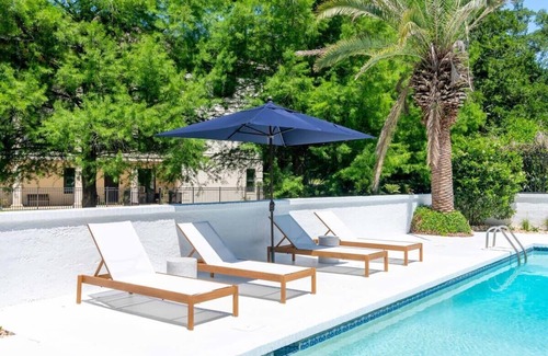 Fairhope Casa | 109 Whole House the Church St Collection with Pool