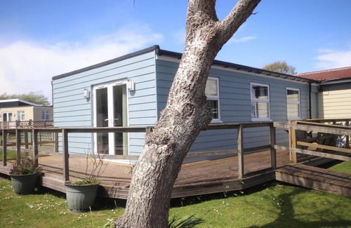 Earnley Casa | 10A Medmerry Park 2 Bedroom Chalet