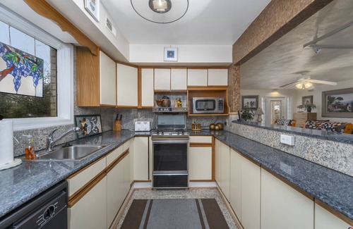 Croatan Beach Casa | 10Bd / 10Ba casa de playa grande con vista al mar, piscina cubierta en Virginia Beach