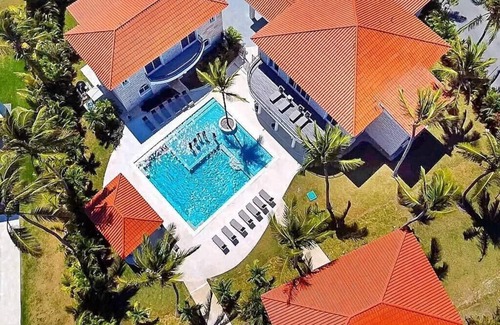 Punta Cana Villa | Beach Villa Andiamo with private Pool and Chef incl.