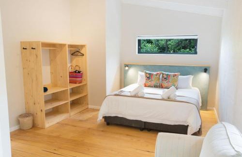 Wavecrest Casa | 10d Mimosa - The Spot - by African Perfection