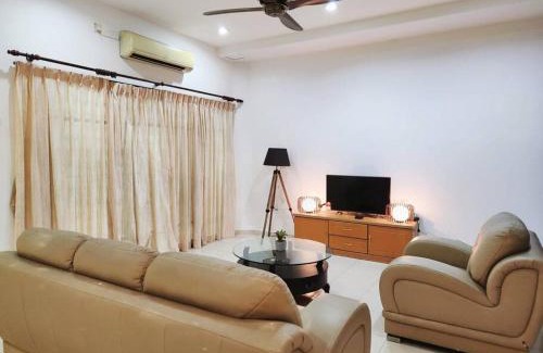 Hulu Kinta Casa | 10min to IPOH TOWN gunung lang 4br4bath 14 pax