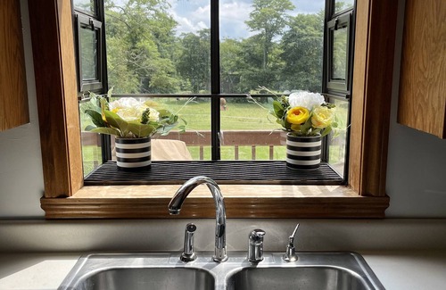Bloomington Casa | 10mins to IU/Close to Lake Lemon/Pet Friendly/