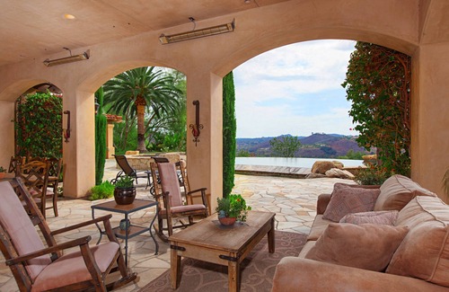 Poway Casa | 11.000 SF inmuebles con vistas a la famosa Maderas campo de golf con el mejor clima