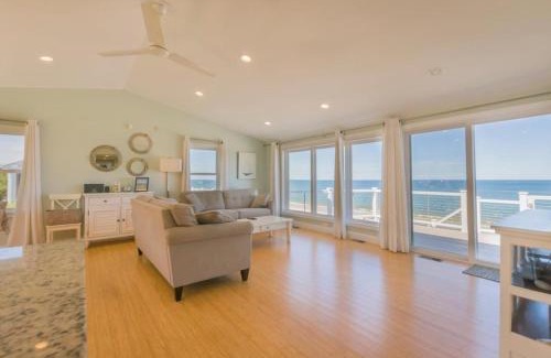 East Sandwich Casa | 11 Captain Crocker Road East Sandwich Cape Cod- -Oceanside Oasi
